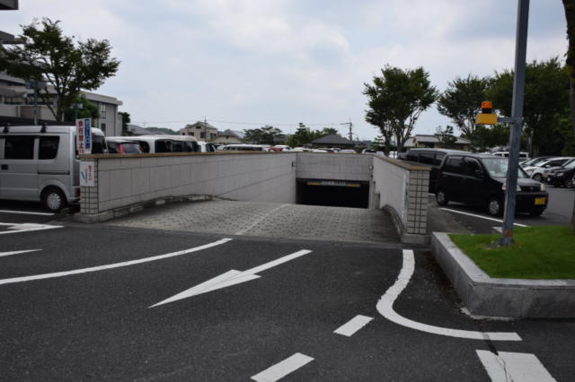 奈良登大路自動車駐車場